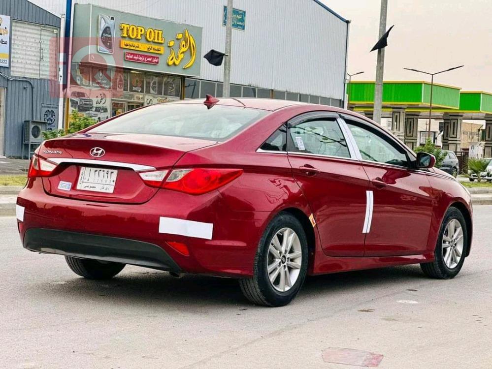 Hyundai Sonata